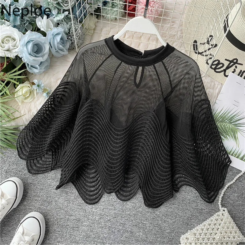 Neploe Hollow-out Perspective Lace Shirt 2019 Summer Flare Sleeve O-neck Blouse Wave Embroidery Korean Chic Top Blusas 53630
Neploe Hollow-out Perspective Lace Shirt 2019 Summer Flare Sleeve O-neck Blouse Wave Embroidery Korean Chic Top Blusas 53630