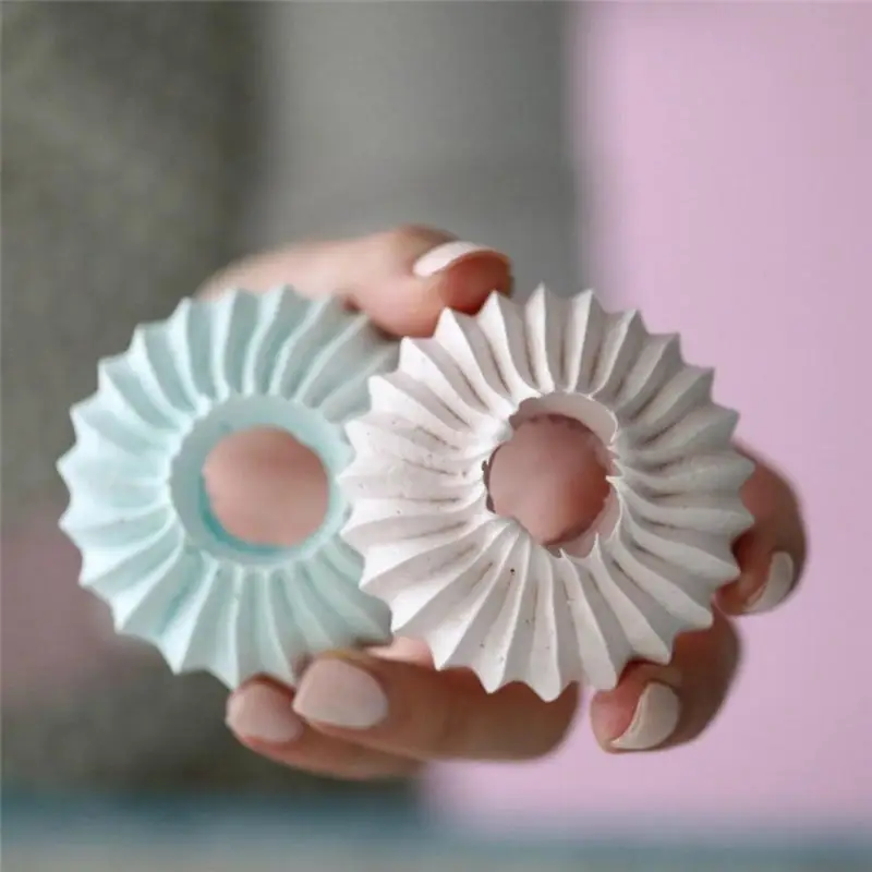 Cookies Mold Piping Russian Nozzles Icing Piping Nozzles Set Confectionery Cake Decorating Tools Pastry Tip Sulta Ne Ring hot
Cookies Mold Piping Russian Nozzles Icing Piping Nozzles Set Confectionery Cake Decorating Tools Pastry Tip Sulta Ne Ring hot