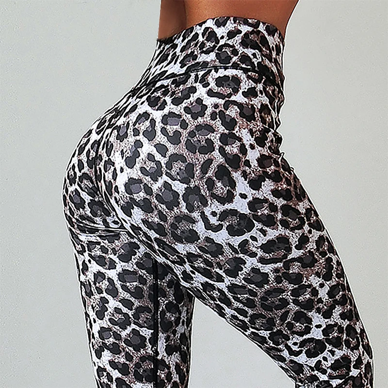 CHRLEISURE Sexy Leopard printing Fitness leggings woman High waist Quick drying Push up pants Slim Package hip leggings
CHRLEISURE Sexy Leopard printing Fitness leggings woman High waist Quick drying Push up pants Slim Package hip leggings