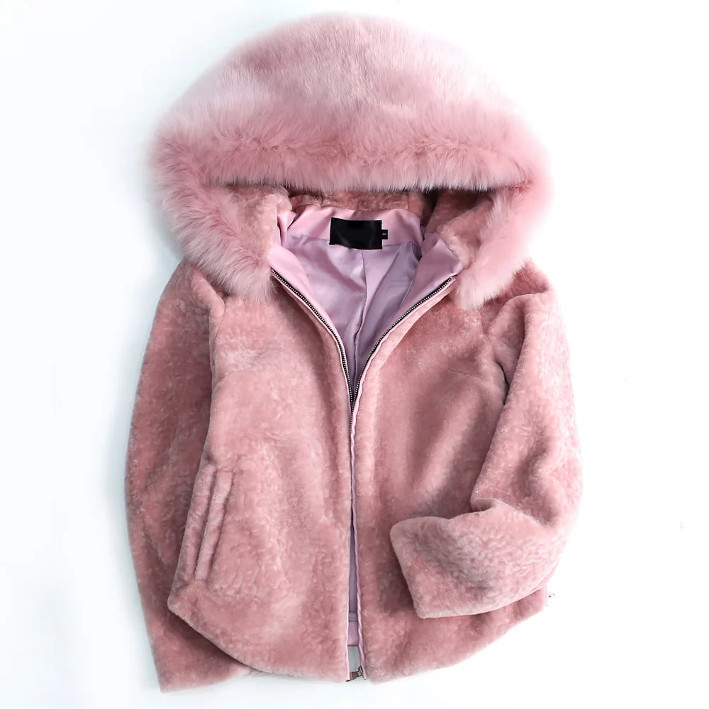 New Fashion Sheep Velvet Coat Female 2018 Fur Coats Lambs Wool Imitation Fox fur Collars Women Faux Fur Coat Winter Clothes
New Fashion Sheep Velvet Coat Female 2018 Fur Coats Lambs Wool Imitation Fox fur Collars Women Faux Fur Coat Winter Clothes