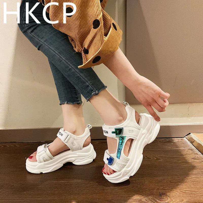 HKCP Gladiator sandals summer 2019 new all-in-one all-in-one school girl fairy floss platform platform beach shoes C324
HKCP Gladiator sandals summer 2019 new all-in-one all-in-one school girl fairy floss platform platform beach shoes C324