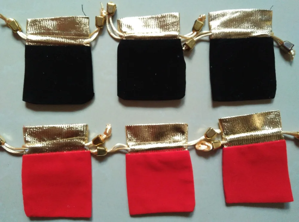 100pcs 7x9cm/9x12cm Gold bead Drawstring Velvet pouch Wedding Christmas Birthday Party Gift Decoration Velvet Bags Black/Red
100pcs 7x9cm/9x12cm Gold bead Drawstring Velvet pouch Wedding Christmas Birthday Party Gift Decoration Velvet Bags Black/Red