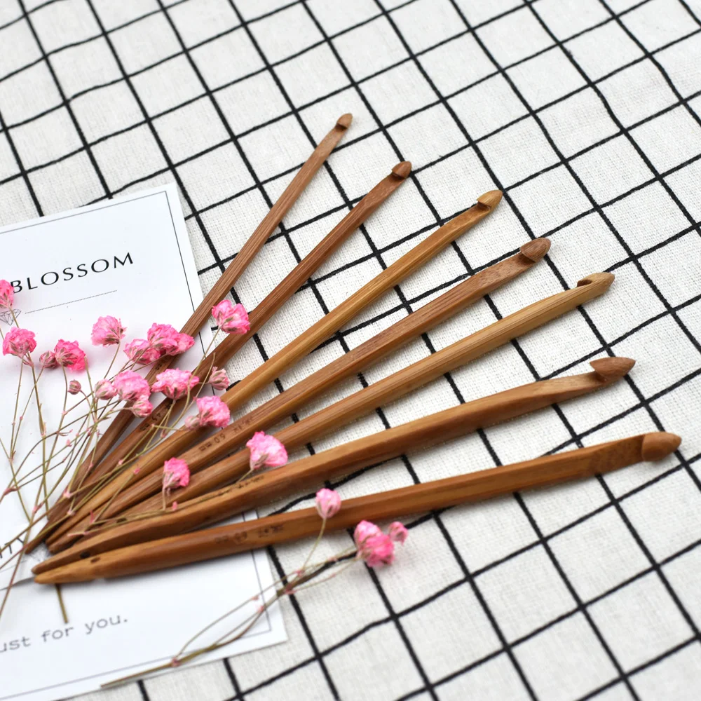 7 Pcs Bamboo Knitting Needles Crochet Hooks Mix Size 3.5-6.5mm Women DIY Knitting Handmade Needle Craft Tools Accessories
7 Pcs Bamboo Knitting Needles Crochet Hooks Mix Size 3.5-6.5mm Women DIY Knitting Handmade Needle Craft Tools Accessories