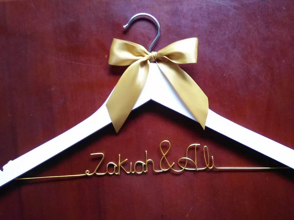 Wedding dress hanger/ Personalized Last Name Hanger/ Bridal Hanger/ Bridesmaids Hanger
Wedding dress hanger/ Personalized Last Name Hanger/ Bridal Hanger/ Bridesmaids Hanger