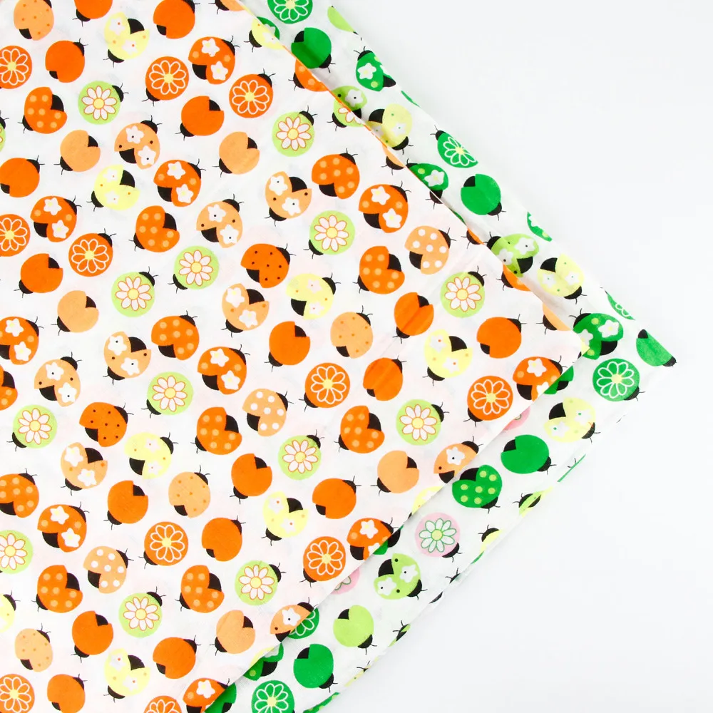 Cartoon 0.5 meter width 156cm green background New Print Plain100% Cotton Fabric for Home Textile Patchwork Quilted Fabrics
Cartoon 0.5 meter width 156cm green background New Print Plain100% Cotton Fabric for Home Textile Patchwork Quilted Fabrics