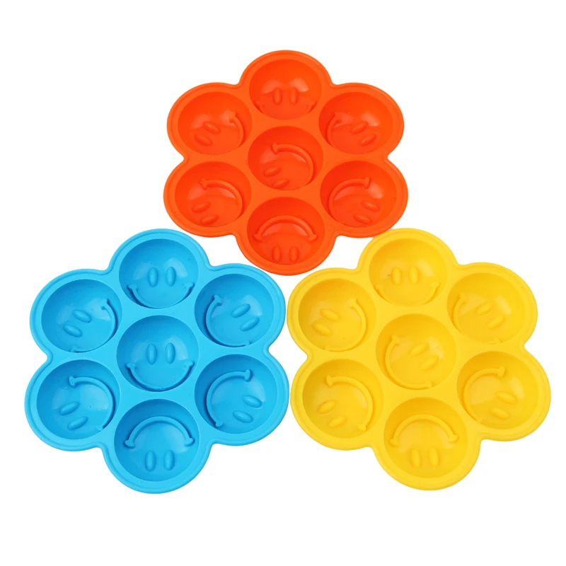 1PC Lovely 3D Smile Face Silicone Ice Cube Round Ball Mould Molds Tray Sphere Party Bar DIY Tools 2018 New
1PC Lovely 3D Smile Face Silicone Ice Cube Round Ball Mould Molds Tray Sphere Party Bar DIY Tools 2018 New