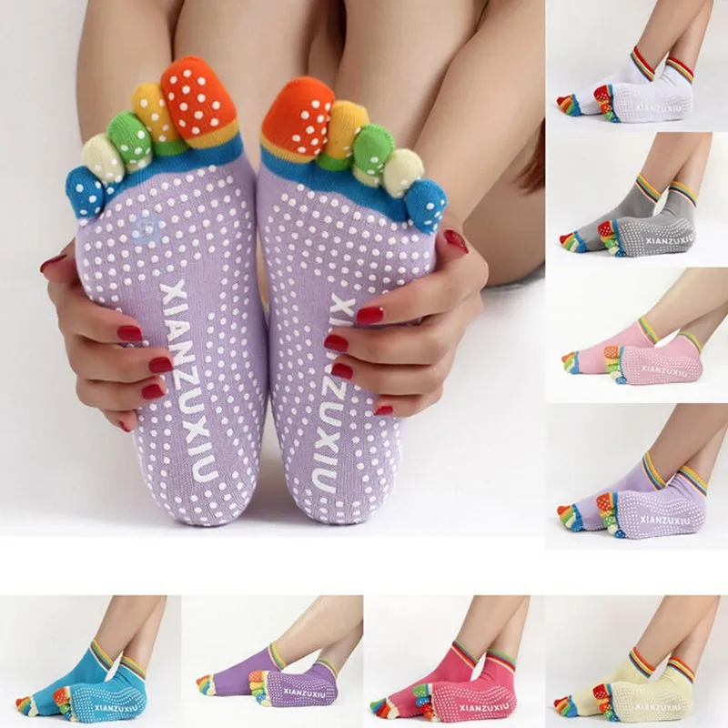 1 pair Women Yoga Socks Non-slip Massage Rubber Fitness Warm Socks Gym Dance Sport Exercise Barefoot Feel
1 pair Women Yoga Socks Non-slip Massage Rubber Fitness Warm Socks Gym Dance Sport Exercise Barefoot Feel