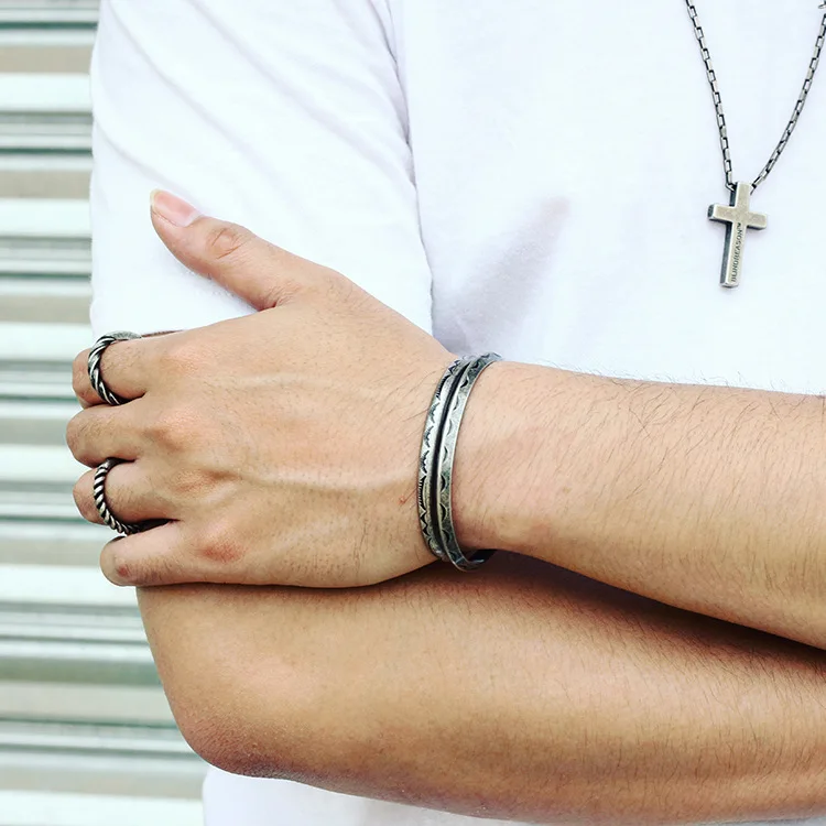 J.K Charm Bracelet fashion jewelry Retro silver bangles Love bracelets femme hot Retro vintage bangle men indian bangles
J.K Charm Bracelet fashion jewelry Retro silver bangles Love bracelets femme hot Retro vintage bangle men indian bangles
