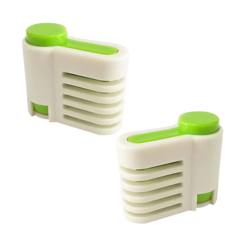2pcs 5 Layers Bread Slicer Kitchen Gadgets Cake Bread Cutter Baking Tools for Cakes Toast Slicer Bakware (Green)
2pcs 5 Layers Bread Slicer Kitchen Gadgets Cake Bread Cutter Baking Tools for Cakes Toast Slicer Bakware (Green)
