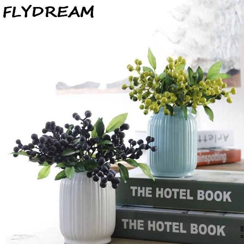 FLYDREAM 2pcs/lot Artificial Blueberry Fruit Flowers Stamens Artificial Berry Plants For Home Wedding Box Wreaths Decoration
FLYDREAM 2pcs/lot Artificial Blueberry Fruit Flowers Stamens Artificial Berry Plants For Home Wedding Box Wreaths Decoration