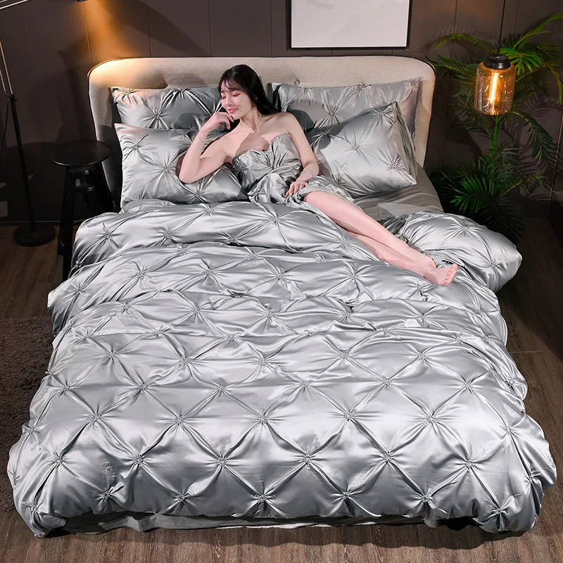 Modern Luxury Style Ice Silk 4 6 Pcs Bedding Set Duvet Cover Bed Sheet Pillowcases Queen King Silver Red Blue Solid Color
Modern Luxury Style Ice Silk 4 6 Pcs Bedding Set Duvet Cover Bed Sheet Pillowcases Queen King Silver Red Blue Solid Color