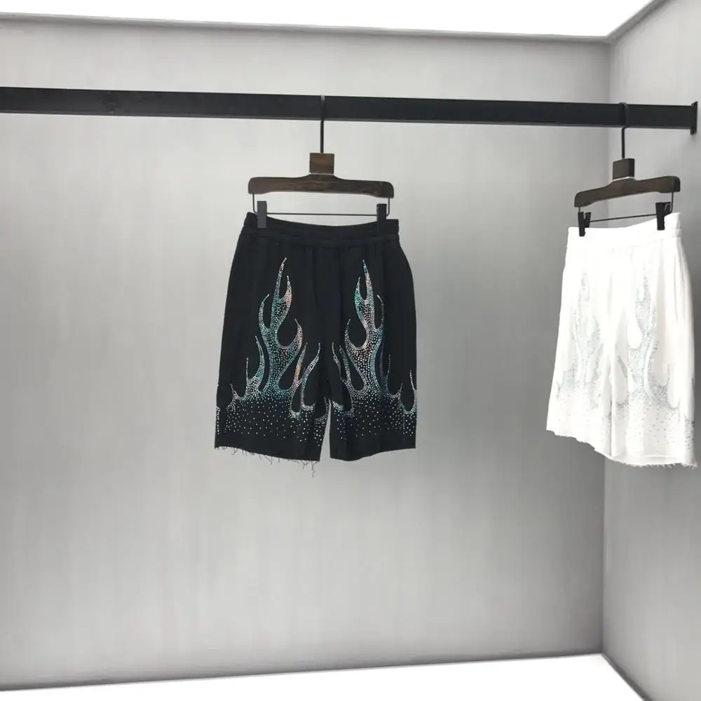 2019 Palm Angels Shorts Men Women Glisten Hip Hop Diamond Palm Angels Shorts Elastic Palm Angels Short
2019 Palm Angels Shorts Men Women Glisten Hip Hop Diamond Palm Angels Shorts Elastic Palm Angels Short