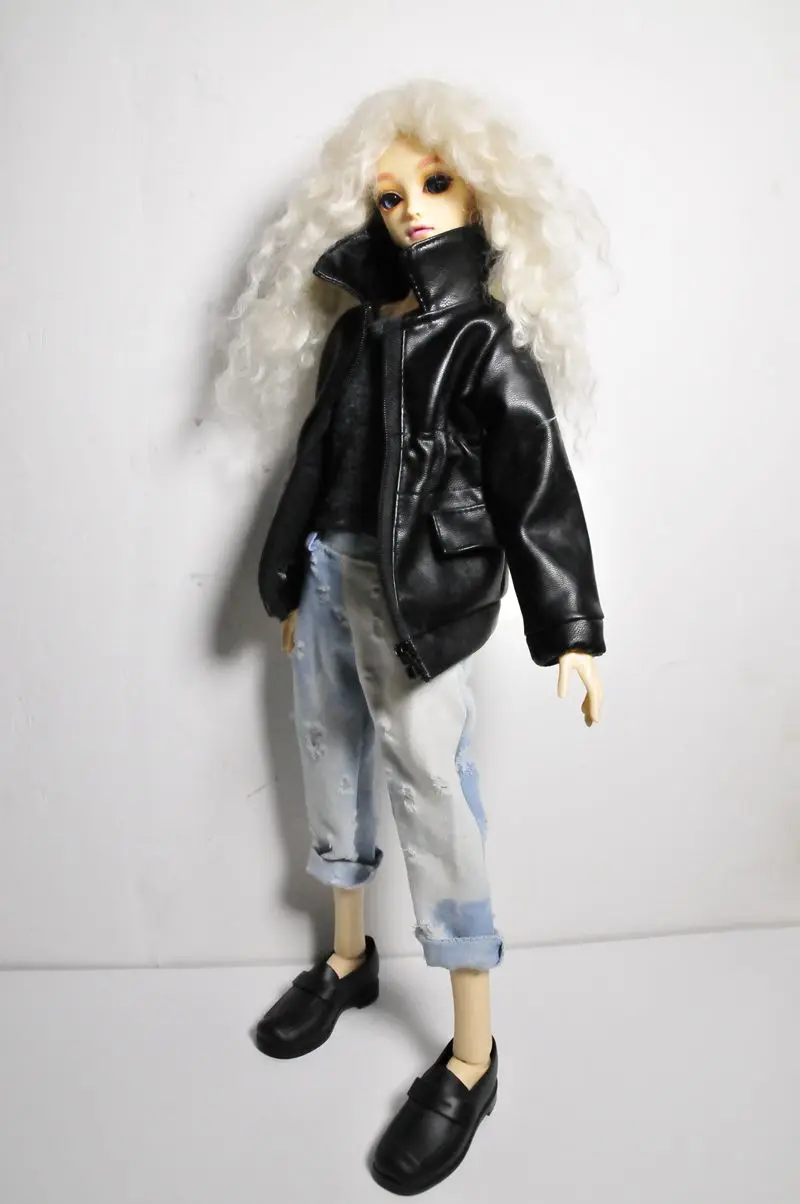 Doll coat Leather coat BJD doll clothes for 1/4 BJD SD DD doll clothes doll accessories
Doll coat Leather coat BJD doll clothes for 1/4 BJD SD DD doll clothes doll accessories