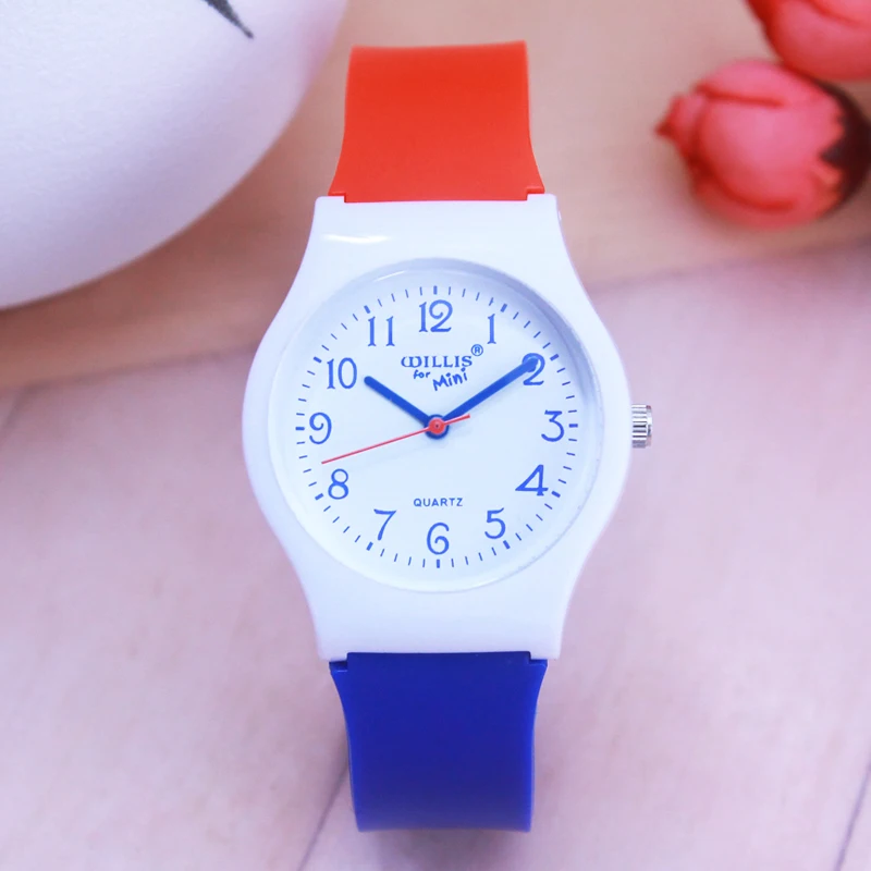 2018 hot seller students casual quartz Contrast color digital watch water resistant sports men wom wristwatch relogio feminino
2018 hot seller students casual quartz Contrast color digital watch water resistant sports men wom wristwatch relogio feminino