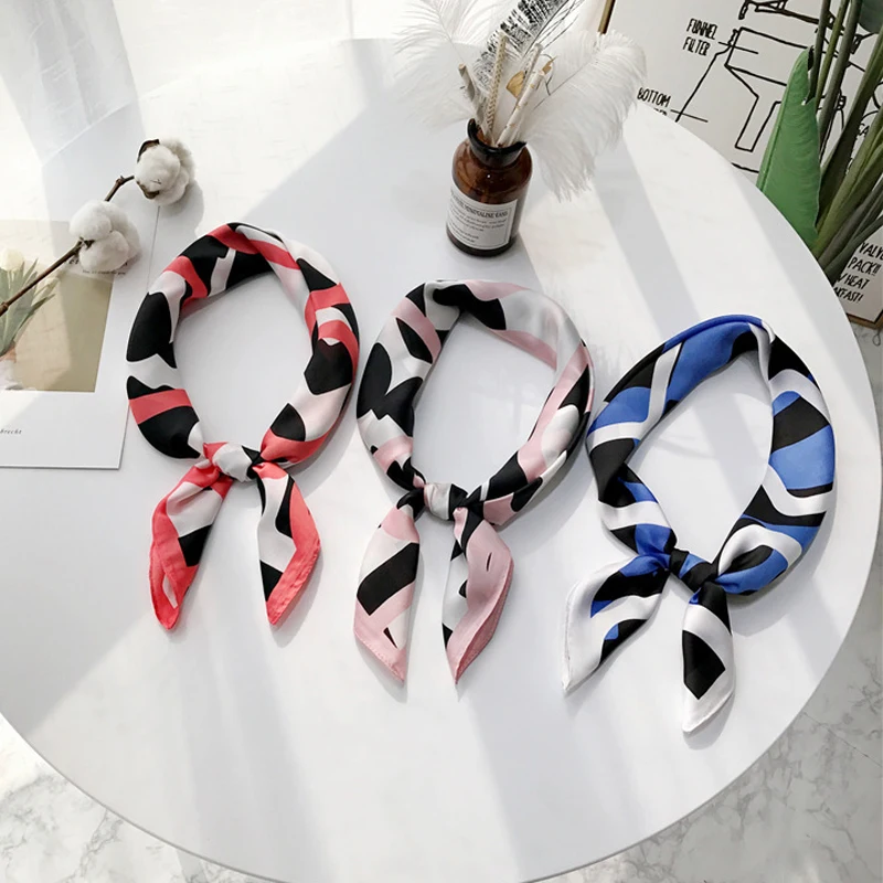 Luna&Dolphin Women Square Scarf 70*70cm Geometric Circle Rectangle Print Chiffon Silk Scarves Office Lady Pink Headbands Bandana
Luna&Dolphin Women Square Scarf 70*70cm Geometric Circle Rectangle Print Chiffon Silk Scarves Office Lady Pink Headbands Bandana