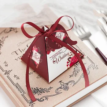 2019 New Triangular Pyramid Candy Box Party Supplies Wedding Favors and Gift Boxes Chocolate Box Bomboniera Giveaways Boxes 50pc
2019 New Triangular Pyramid Candy Box Party Supplies Wedding Favors and Gift Boxes Chocolate Box Bomboniera Giveaways Boxes 50pc