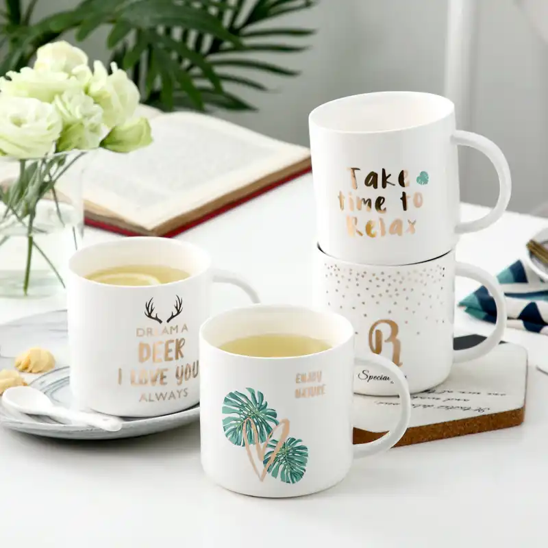 christmas novelty creative ceramic coffee/milk mugs with lid