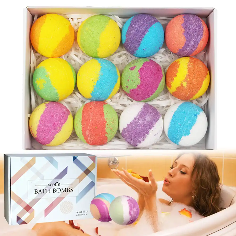 set with different organic essential oils bath bombs gift set