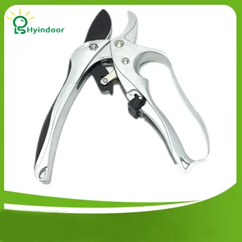 Garden Scissors Garden Pruning Shears Pruners Cutting Tool Prunings Scissor Metal Handle
Garden Scissors Garden Pruning Shears Pruners Cutting Tool Prunings Scissor Metal Handle