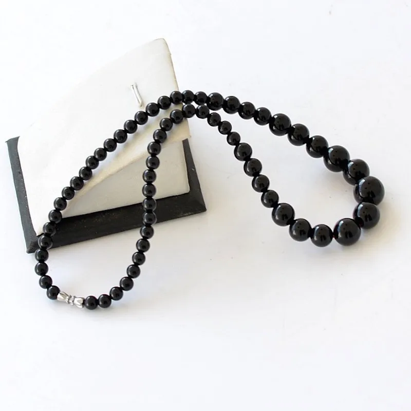 Black Onyx Stone Bead Necklace European Cool Men Jewelry Trendy Yoga Men's Women Necklaces Mala Beads
Black Onyx Stone Bead Necklace European Cool Men Jewelry Trendy Yoga Men's Women Necklaces Mala Beads