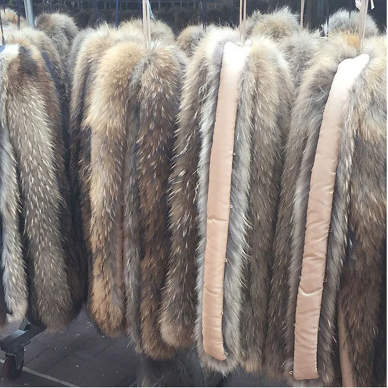 2018 natural raccoon fur hoody trim collar women winter parka hooded real fur collar scarf genuine fur accessories neck warmers
2018 natural raccoon fur hoody trim collar women winter parka hooded real fur collar scarf genuine fur accessories neck warmers