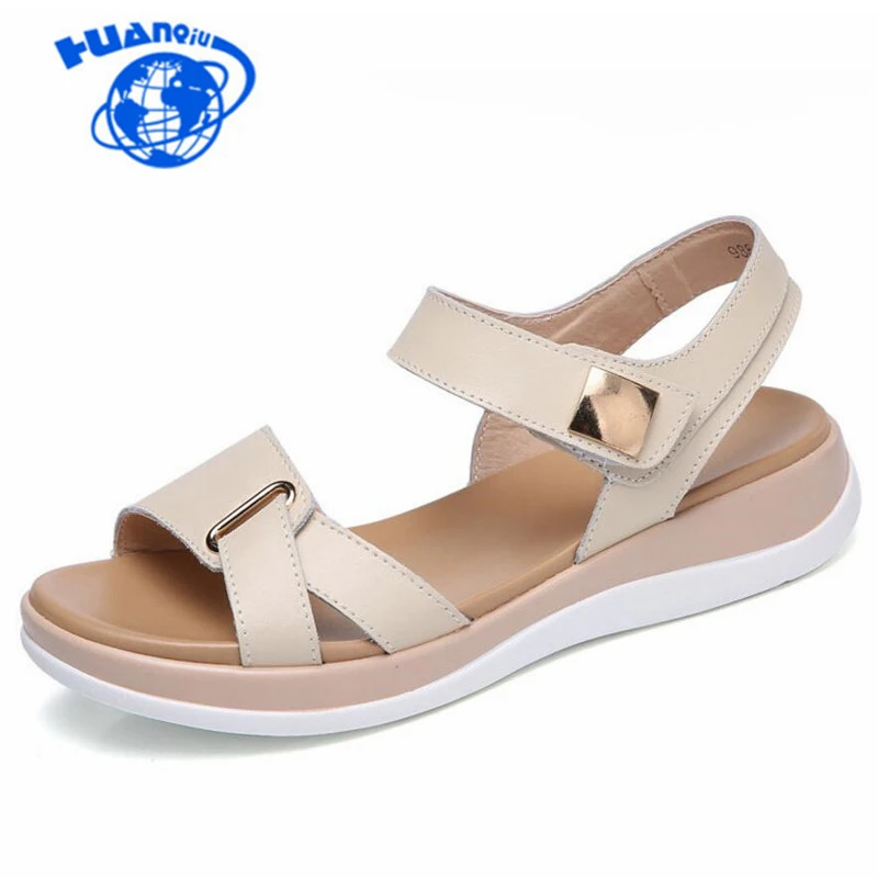 2018 New Summer Women's Sandals Leather Sandals Female Size Leather Sandals Open toe Fish Mouth Casual Shoes Slippers JDD104
2018 New Summer Women's Sandals Leather Sandals Female Size Leather Sandals Open toe Fish Mouth Casual Shoes Slippers JDD104