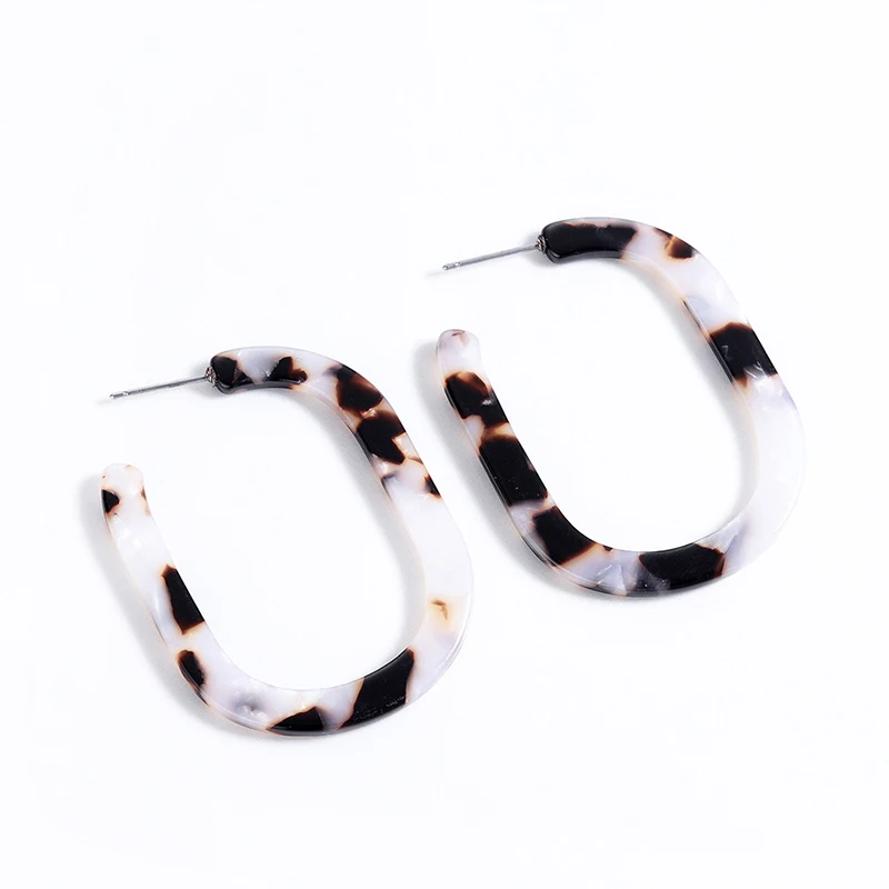 Trendy Interlink Brincos Leopard Tortoiseshell Jewelry Earrings Resin Earring for Women Elegant Design for Female Christmas gift
Trendy Interlink Brincos Leopard Tortoiseshell Jewelry Earrings Resin Earring for Women Elegant Design for Female Christmas gift