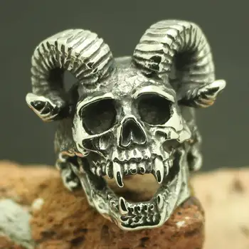 Size 7 to Size 13 Punk & Gothic 316L Stainless Steel Cool "Beauty and the Beast" Goat Skull Ring
Size 7 to Size 13 Punk & Gothic 316L Stainless Steel Cool "Beauty and the Beast" Goat Skull Ring