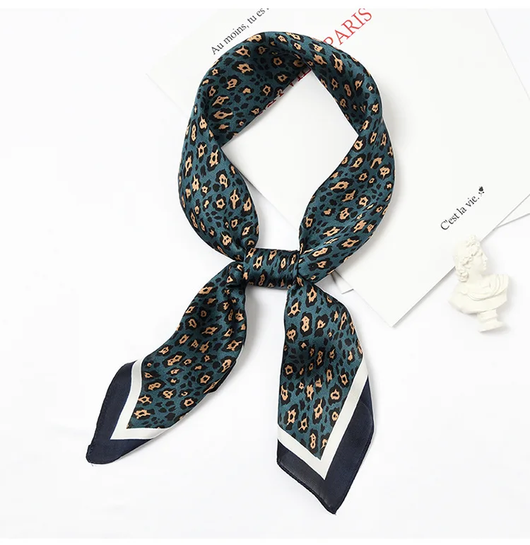 Yishine 70*70 CM New Women Multifunction Polyester Silk Scarf Sexy Leopard Printed Satin Small Square Wraps Scarves Shawl
Yishine 70*70 CM New Women Multifunction Polyester Silk Scarf Sexy Leopard Printed Satin Small Square Wraps Scarves Shawl
