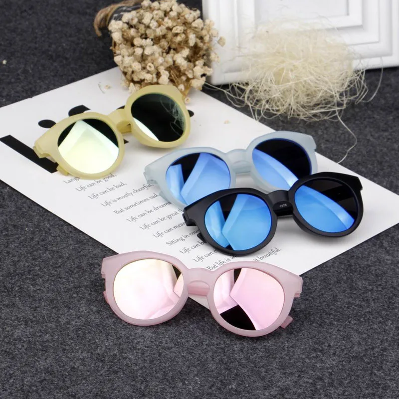 2019 fashion brand children's sunglasses children's black sunglasses UV protection baby sun glasses girls boys sunglasses
2019 fashion brand children's sunglasses children's black sunglasses UV protection baby sun glasses girls boys sunglasses
