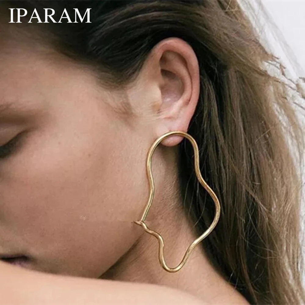 IPARAM New Gold and Silver Geometric Irregular Metal Shaped Earrings Vintage Hollow Punk Street Earrings
IPARAM New Gold and Silver Geometric Irregular Metal Shaped Earrings Vintage Hollow Punk Street Earrings