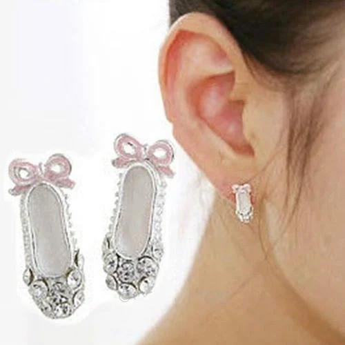 Fashion Women Luxury Bowknot Rhinestone Earrings Ballet Shoes Ear Stud Earrings Wedding Engagement Party Jewelry
Fashion Women Luxury Bowknot Rhinestone Earrings Ballet Shoes Ear Stud Earrings Wedding Engagement Party Jewelry