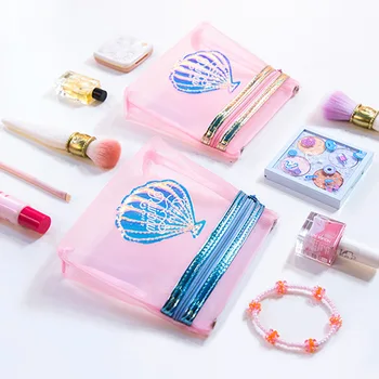 milkjoy Jelly Transparent Coin Purse Letter Hasp PVC Card Bag Three Layer Case Soft New Girls Money Bag Square Coin Purse
milkjoy Jelly Transparent Coin Purse Letter Hasp PVC Card Bag Three Layer Case Soft New Girls Money Bag Square Coin Purse
