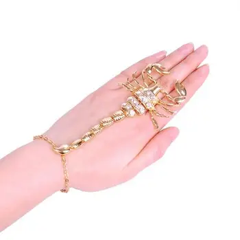 Goldtone Scorpion Adjustable Finger finger and Hand Chain combination Bracelet Fashion charms Jewelry B007
Goldtone Scorpion Adjustable Finger finger and Hand Chain combination Bracelet Fashion charms Jewelry B007