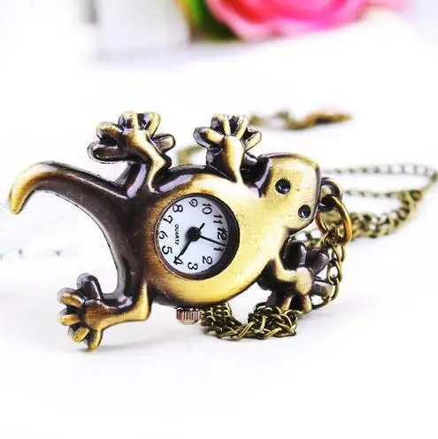 Antique quartz Lovely gecko pendant watches Retro Han edition sweater chain Necklace pocket watches
Antique quartz Lovely gecko pendant watches Retro Han edition sweater chain Necklace pocket watches