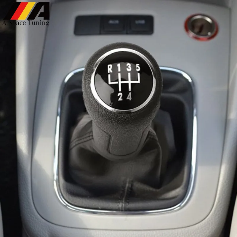 Car Styling Gear Shift Knob Lever Gaiter Boot Case Cover for Volkswagen VW Polo 9N 9N2 2002 2003 2004 2005 2006 2007 2008 2009
Car Styling Gear Shift Knob Lever Gaiter Boot Case Cover for Volkswagen VW Polo 9N 9N2 2002 2003 2004 2005 2006 2007 2008 2009
