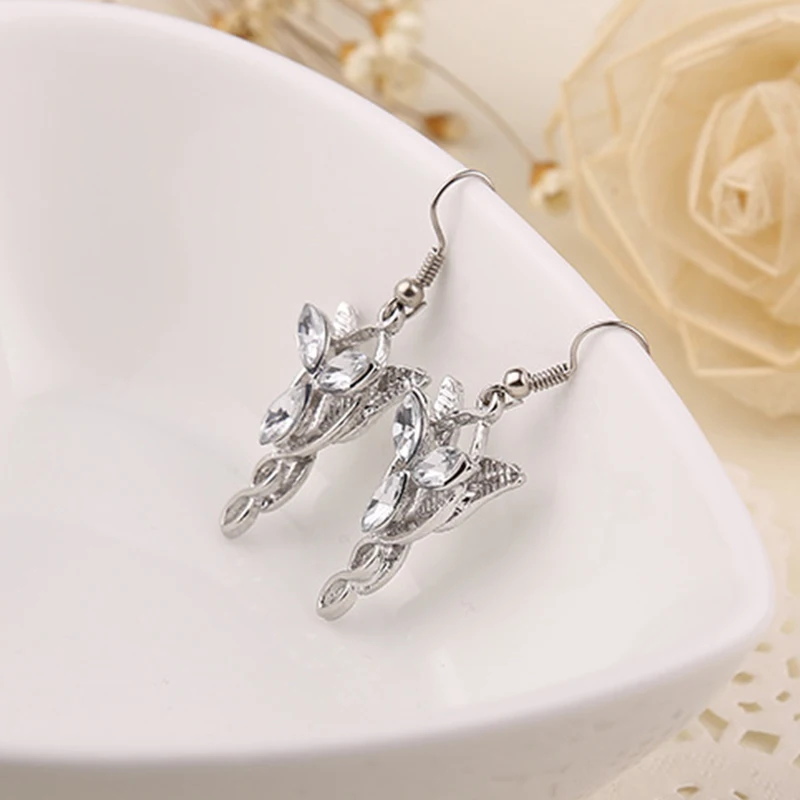 New Fashion The Hobbit Arwen Evenstar Dangle earrings Lord Elf Princess Crystal Silver Drop Earrings Jewelry For Women wholesale
New Fashion The Hobbit Arwen Evenstar Dangle earrings Lord Elf Princess Crystal Silver Drop Earrings Jewelry For Women wholesale