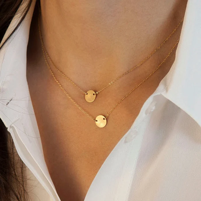 2017 New Multilayer Double Hole Wafer Gypsy Trendy Women Jewelry Statement Necklace Sequins Pendant Maxi Collar Chain
2017 New Multilayer Double Hole Wafer Gypsy Trendy Women Jewelry Statement Necklace Sequins Pendant Maxi Collar Chain