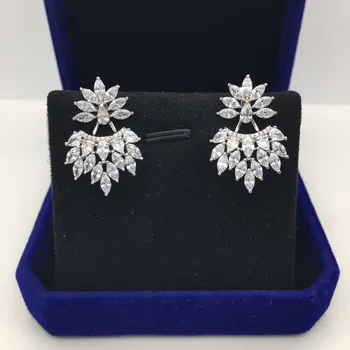 Fashion Brincos Stud Earrings For Women With CZ Colour Stones 2 PCS Ear Accessories
Fashion Brincos Stud Earrings For Women With CZ Colour Stones 2 PCS Ear Accessories