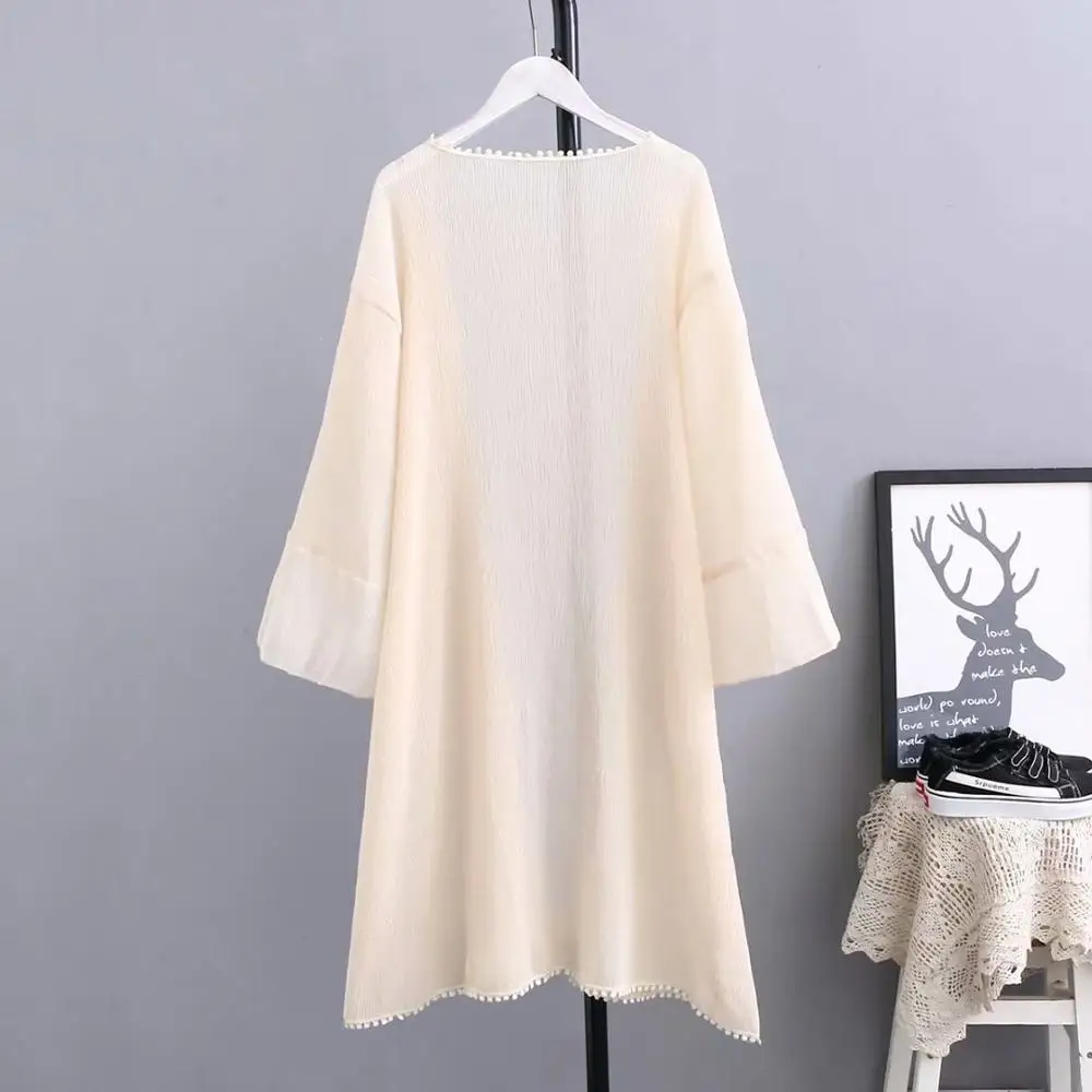 Plus size solid Beige chiffon lace summer women Sunscreen jackets 2019 ladies three quarter sleeve open stitch long coat
Plus size solid Beige chiffon lace summer women Sunscreen jackets 2019 ladies three quarter sleeve open stitch long coat