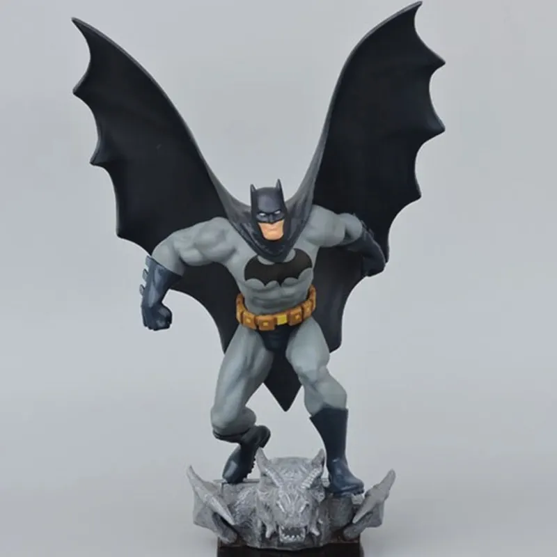 22cm Justice League Batman Statue PVC New Collection Superhero Batman Action Figure Model Toys Birthday Gift Brinquedos
22cm Justice League Batman Statue PVC New Collection Superhero Batman Action Figure Model Toys Birthday Gift Brinquedos