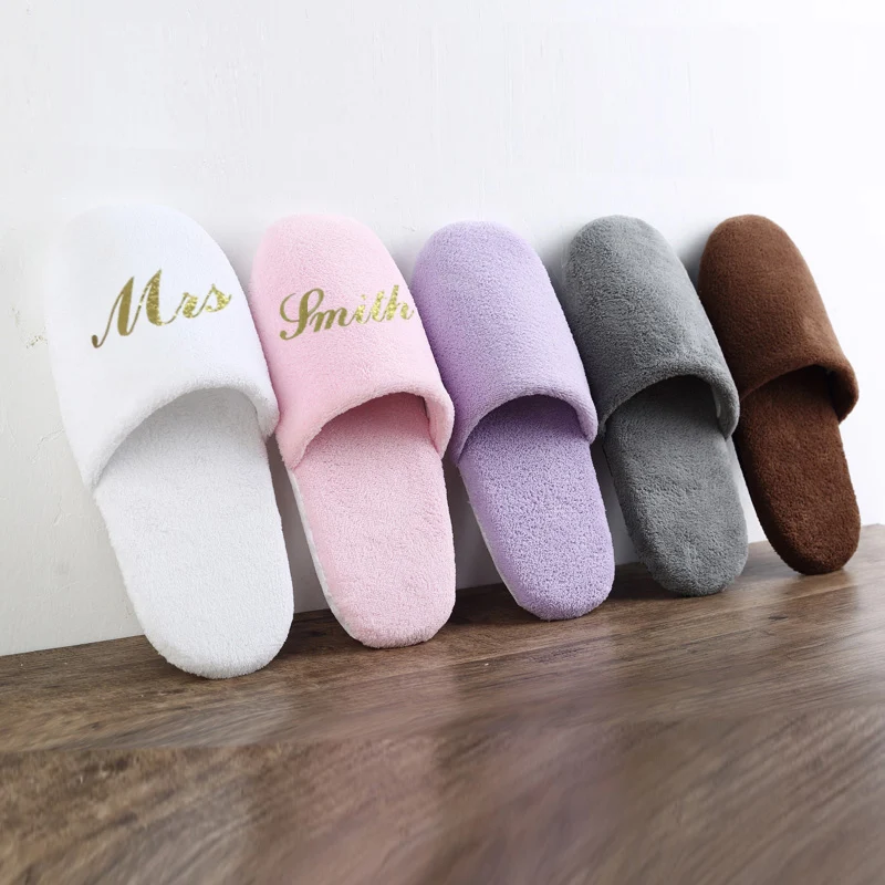 Free Shipping 5 pairs lot Flannel Pink Purple white brown grey Bride Bridesmaid Slippers personalized wedding gift
Free Shipping 5 pairs lot Flannel Pink Purple white brown grey Bride Bridesmaid Slippers personalized wedding gift