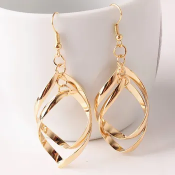 Long Metal Tassel Earrings Twisted Rhombus Geometric Drop Dangle Statement Earrings Simple Punk Fashion Jewelry Bijoux
Long Metal Tassel Earrings Twisted Rhombus Geometric Drop Dangle Statement Earrings Simple Punk Fashion Jewelry Bijoux