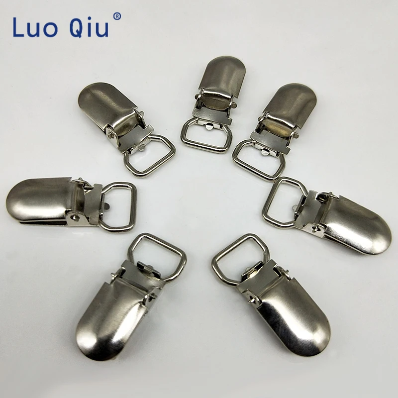 Garment clips Small 10mm silver Metal cover circular Pacifier Suspender mitten Clips Holders For Project Craft 50 pcs/lot
Garment clips Small 10mm silver Metal cover circular Pacifier Suspender mitten Clips Holders For Project Craft 50 pcs/lot