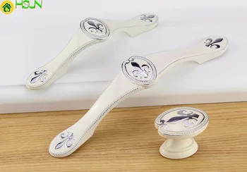 Shabby Chic Drawer Dresser Knobs Handle Lvory White Cupboard Pulls Handle Vintage Kitchen Cabinet Door Handle Furniture Hardware 
Shabby Chic Drawer Dresser Knobs Handle Lvory White Cupboard Pulls Handle Vintage Kitchen Cabinet Door Handle Furniture Hardware