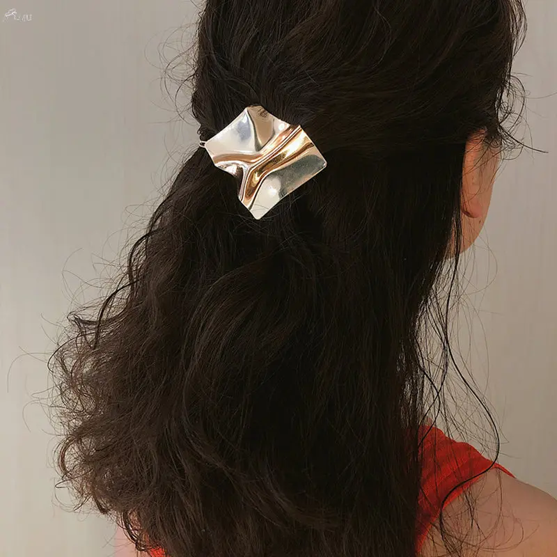 AOMU 1PC Vintage Metal Geometric Irregular Hairpins Gold Color Hair Clips Hair Accessories for Women Hairgrip
AOMU 1PC Vintage Metal Geometric Irregular Hairpins Gold Color Hair Clips Hair Accessories for Women Hairgrip