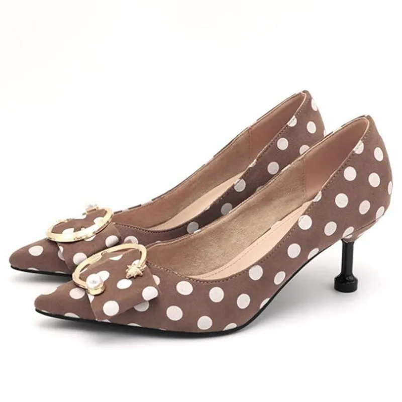 Women Shoes Pointed Toe Pumps Wave point printing Flock Slip-On Shallow metal Wedding Party 6CM Thin High Heels Shoes
Women Shoes Pointed Toe Pumps Wave point printing Flock Slip-On Shallow metal Wedding Party 6CM Thin High Heels Shoes