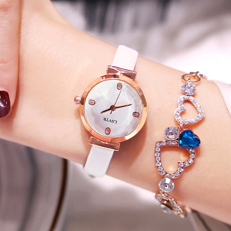 2019 Luxury Ladies Wrist White Watch Small Leather Watches Women Creative Fashion Quartz Watches Gift For Wife relogio feminino
2019 Luxury Ladies Wrist White Watch Small Leather Watches Women Creative Fashion Quartz Watches Gift For Wife relogio feminino