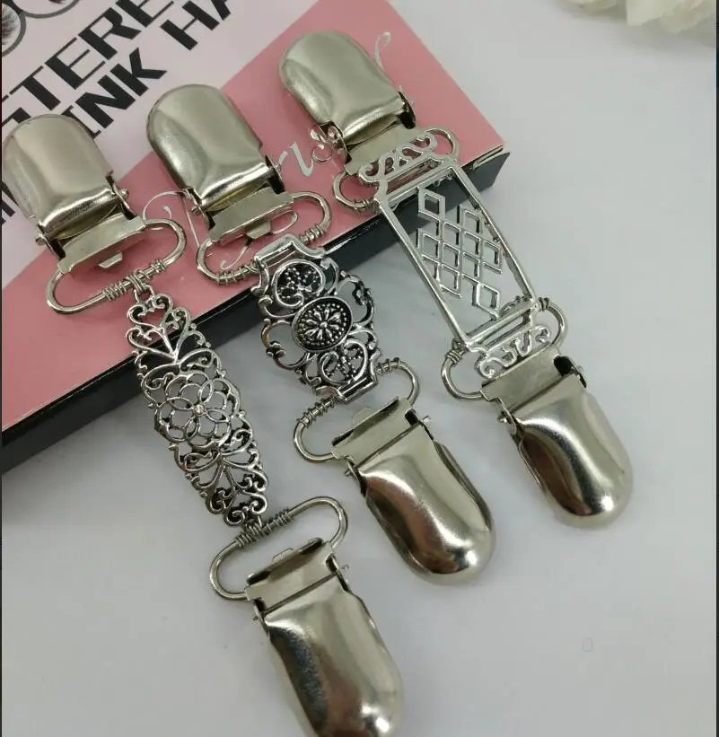 1pcs Women Cardigan Sweater Blouse Pin Shawl Brooch Clips Shirt Collar Retro Duck Clip Winter Scarf Clasps Charm Accessories
1pcs Women Cardigan Sweater Blouse Pin Shawl Brooch Clips Shirt Collar Retro Duck Clip Winter Scarf Clasps Charm Accessories