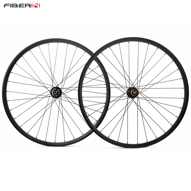 Free shipping 29er MTB Carbon Wheels beadless 27mm Wide 28/28H carbon clincher rims Mountain Bike hockless tubuless Wheelset
Free shipping 29er MTB Carbon Wheels beadless 27mm Wide 28/28H carbon clincher rims Mountain Bike hockless tubuless Wheelset